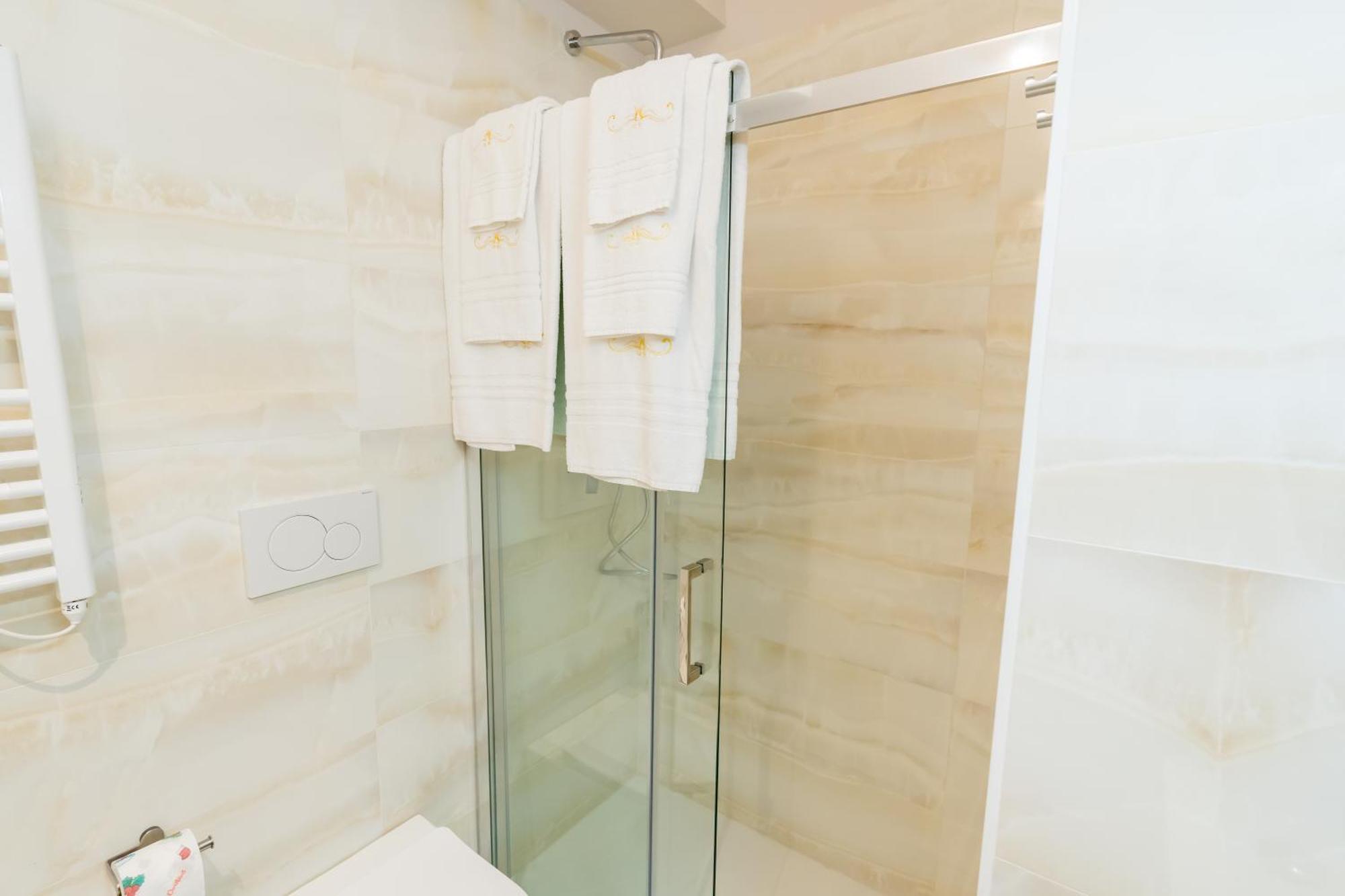 Palmanova Suites Мілан Екстер'єр фото